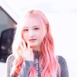 [현장포토] "피었다, 미모 꽃"...<b>리즈</b>, 비주얼 여신