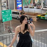 <b>와썹</b> 지애, 여친이 불안하겠어…방콕 빛낸 미모