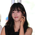 [종합] '라도와 8년 연애' 윤보미, 결별 의혹 불거졌다…'나솔사계'...