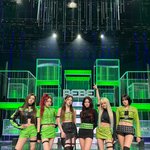 헤이터 주둥이에 지퍼채우는 스테이씨 뮤뱅