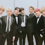 180111 알엠 진 슈가 제이홉 지민 뷔 정국 <b>방탄소년단</b>