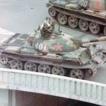 [드루와] 버니즈보면 중국의 <b>천안문</b> 사태가 생각남