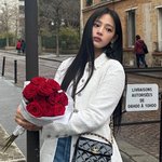 <b>민지</b> 예쁘다
