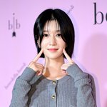 '김수현 양다리 반박' 서예지, 8년 만 예능 출연…제니 '만트라'...