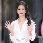 많았던' 서예지, 8년만에 예능 '<b>백반</b>기행' 출연…지난 시간 언급할까