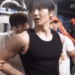 <b>이재현</b>미쳣긔