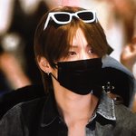 <b>이러</b>케생긴남자가 학교끝나고 데리러왔으면좋겠다