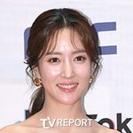 왕빛나, 부친상 심경 고백... "괜찮다고 생각했는데"