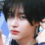 ㄹㅇㅈ 원빈은 <b>이마</b> 보이는게 더 잘생긴듯