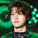 이마에 뿔 달고 데뷔 쇼케이스 한 남돌 실존