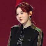 [드루와] 스테이씨 <b>시은</b> 배꼽피어싱