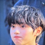 너여자야? <b>대답</b>해 너 여자냐고