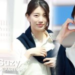 [어케생각해] 수지, 싱가포르 향하는 순간…공항에서도 독보적 분위기...