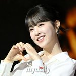 [어케생각해] [공식] 박보영, 소방관 지원에 5천만원 기부…"늘...