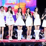프로미스나인, 하이브와 갈등 마침표…팀명 찾고 '본격 재정비' [엑's...