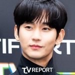 "김수현, 변함없이 함께해요"…팬덤, 증거 공개에도 '지지'...