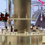 북촌 한옥마을 와이<b>레스</b> 플래그십 스토어 방문 후기