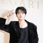 [현장포토] "큐트와 멋짐사이"…김재중, <b>압도</b>적 애교