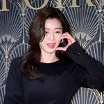 [모두드루와] [단독] 톱스타 전지현, <b>다작</b>배우 행보..지창욱과...