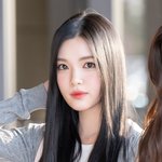 [현장포토] "눈빛이 반칙"…유하, <b>심멎</b> 아이컨택