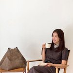 이혼하고 더 밝아진 근황…"<b>산책</b>도 많이하고 웃기도 많이 웃어"