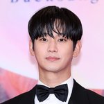 2017년 김수현 눈물의 의미는? '리얼', 8년 후 떠오른 논란...