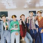 방탄 알엠 진 슈가 제이홉 지민 뷔 정국 <b>방탄소년단</b> ❤️