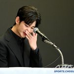 김수현 눈물 "故김새론과 5년전 1년 교제, 되돌아가도 열애 부인했을...