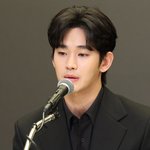 김수현, 입장 변화 없었다…“김새론 미성년자 시절 교제 안해”