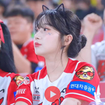 [댓글부탁해] 이분 뭔가 <b>하현상</b> 여장한거 닮았지?