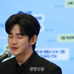 김수현 “고인이 미성년자이던 시절 교제를 하지 않았다” [현장 화보]