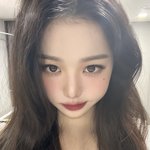 오랜만에 장원영 <b>셀카</b> 찍음