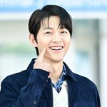 [현장포토] "잘생김에 콕!"…송중기, 훈남의 <b>미소</b>