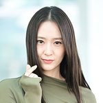 [현장포토] "오늘은, 하트<b>요정</b>"…크리스탈, 러블리 출국