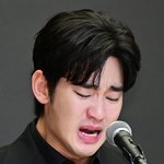 난’ 김수현 골드메달, 최악 재정 위기에 <b>청소업체</b> 계약까지 끊었다