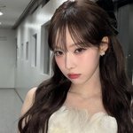 남자들에게 윈터 김채원 홍은채란