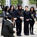 '활동 중단' 뉴진스, 전속계약 소송 첫 변론 불출석…"합의 ...