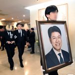 故 장제원 전 의원 <b>발인</b> 엄수