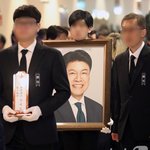 고(故) 장제원 전 의원 <b>발인</b> 엄수