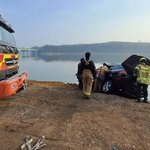 저수지에 3살 아들 태운 30대 여성 <b>차량</b> 빠져…모두 구조