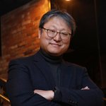 [단독] 조정래 감독 “尹 탄핵 인용에 눈물…영화인으로서 기뻐”...