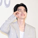 이승환→테이 '환호', 김흥국→<b>JK</b>김동욱 '실망'...尹 파면,...