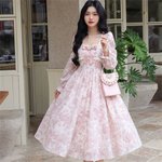 길거리에서 <b>이런</b> <b>옷</b> 입은 사람 보면 어때?