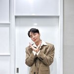 박보검도 반했다..로이킴, 봄과 함께 컴백한 섹시꾸러기 (칸타빌레)
