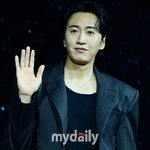 제 <b>버릇</b> 못 버린 이광수, 女배우들만 골라 '폭주'…'8년 열애'...