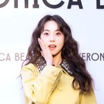 [현장포토] "어게인 만두소희"...안소희, <b>봄날</b>의 요정