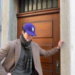 '신민아' 김우빈, 스위스에서도 빛나…<b>훤칠</b>한 훈남