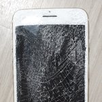 옛날에 엄마가 <b>내</b> <b>폰</b> 개박살냈는데