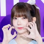 <b>QWER</b> 마젠타 가족상, 日팬사인회 불참