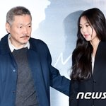홍상수·김민희, 불륜 중 '<b>득남</b>'…혼외자 호적 문제 남았다(종합)